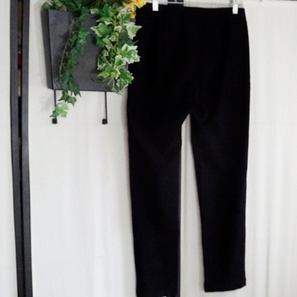 EILEEN FISHER Stretch Slim Black Viscose Crepe - Picture 5 of 8